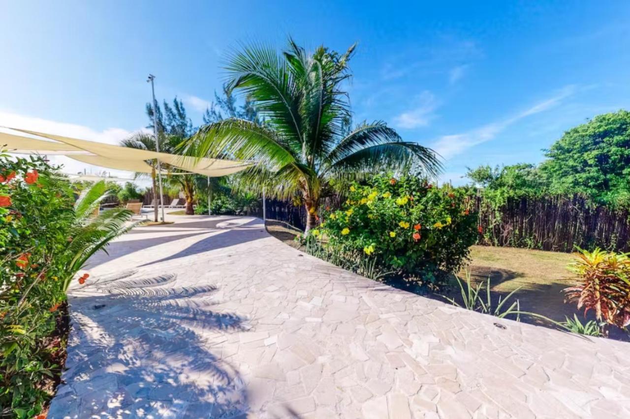 Alterhome Swan Villas With Swimming Pool And Ocean Views Placencia Exterior photo