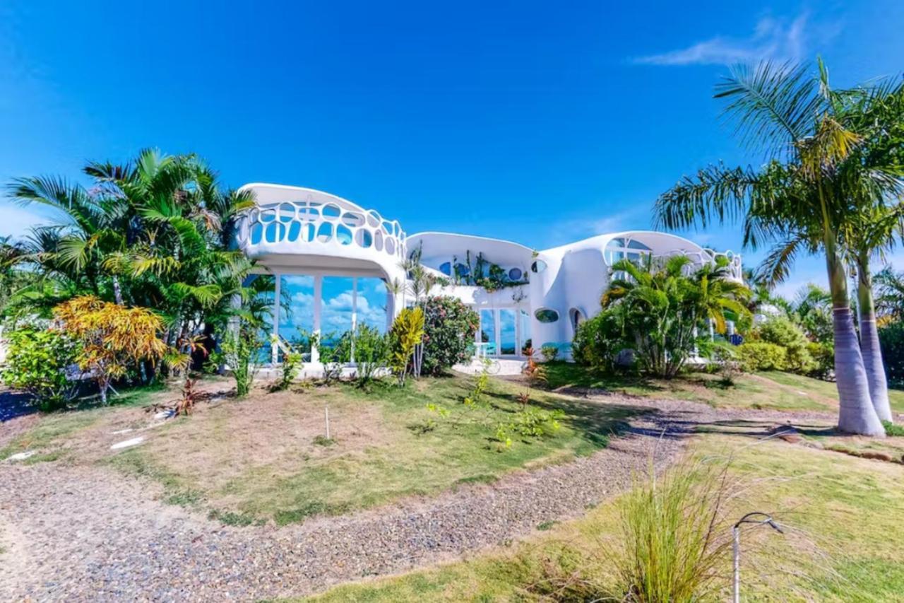 Alterhome Swan Villas With Swimming Pool And Ocean Views Placencia Exterior photo