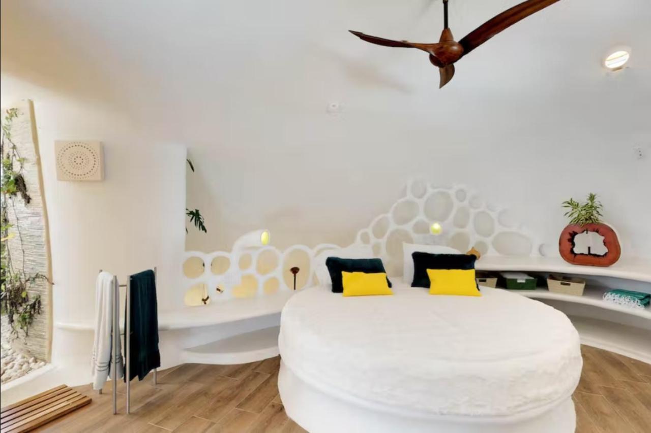Alterhome Swan Villas With Swimming Pool And Ocean Views Placencia Exterior photo